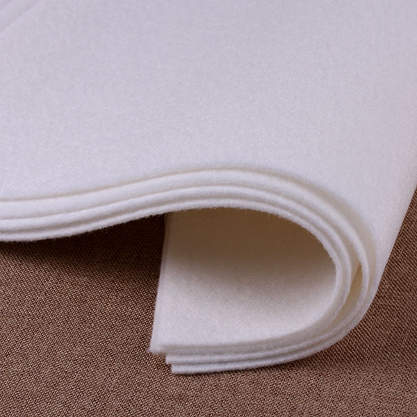 針刺無紡布-采用檢針設備更安全