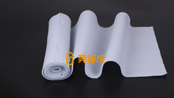 針刺無紡布廠-全自動化生產(chǎn)線節(jié)省生產(chǎn)時間