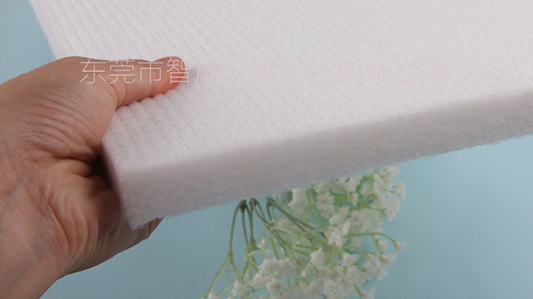 童車墊子還是選擇環保無異味的樹脂棉好