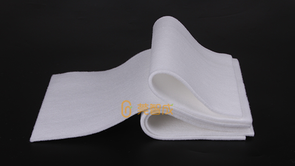 針刺無紡布的吸水性強嗎？