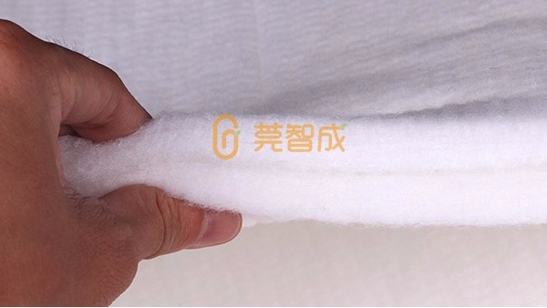 無(wú)膠棉和硬質(zhì)棉哪個(gè)好
