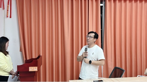 沉浸書(shū)香，共享智慧——智成第307期讀書(shū)會(huì)