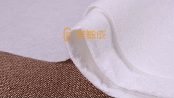 復(fù)合針刺棉的特性